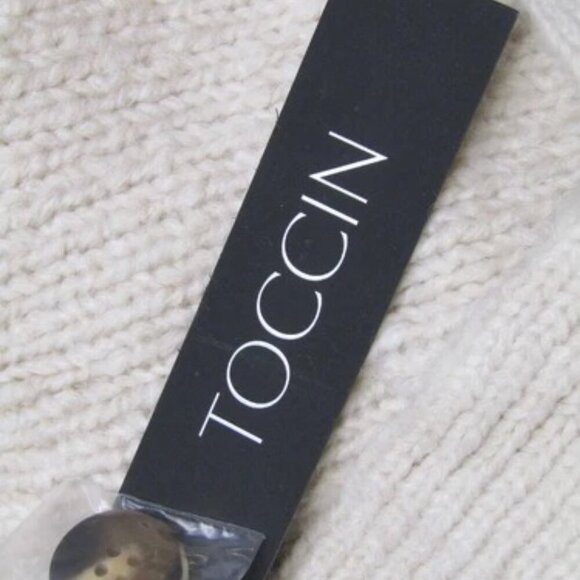 NEW TOCCIN Cardigan Vanilla Beige Size XS Short Popcorn Button Up Waist Tie - Picture 2 of 9